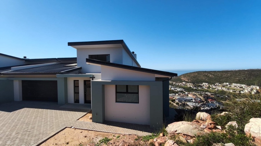 To Let 3 Bedroom Property for Rent in Island View Western Cape